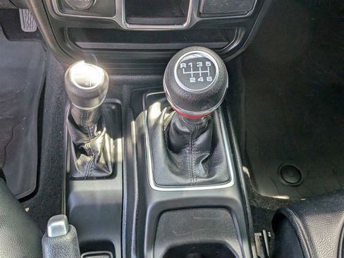 Used 2023 Jeep Wrangler Sport AWD/4WD image 12