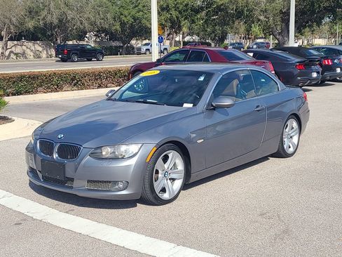 Used 2008 BMW 335i Convertible image 10