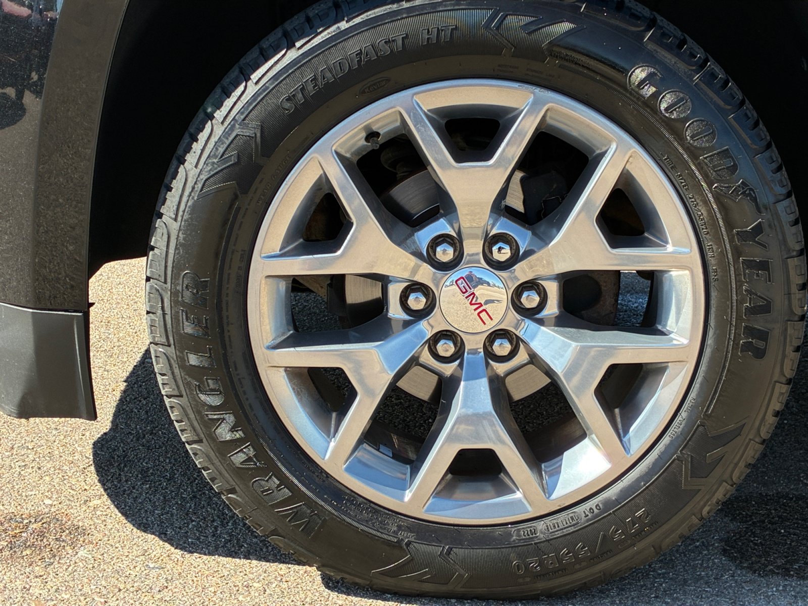 Used 2020 GMC Yukon XL SLT w/ Value Plus Edition AWD/4WD image 32