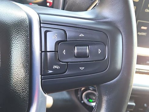 Used 2025 GMC Sierra 1500 SLE w/ Preferred Package AWD/4WD image 18