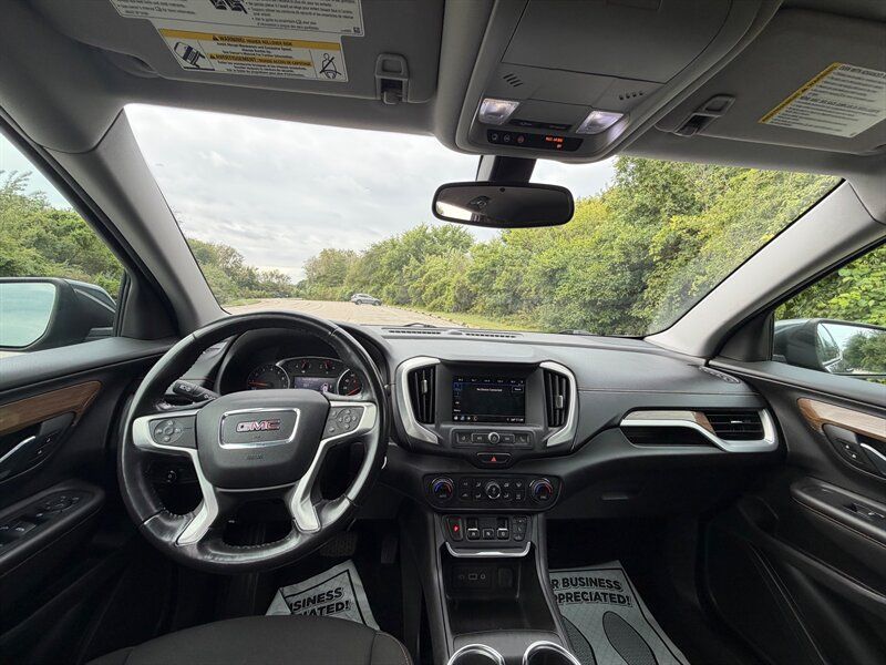 Used 2019 GMC Terrain SLE w/ Driver Convenience Package FWD image 10