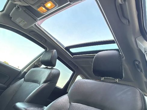 Used 2015 Subaru Forester 2.0XT Touring w/ Eyesight & Navigation System image 21