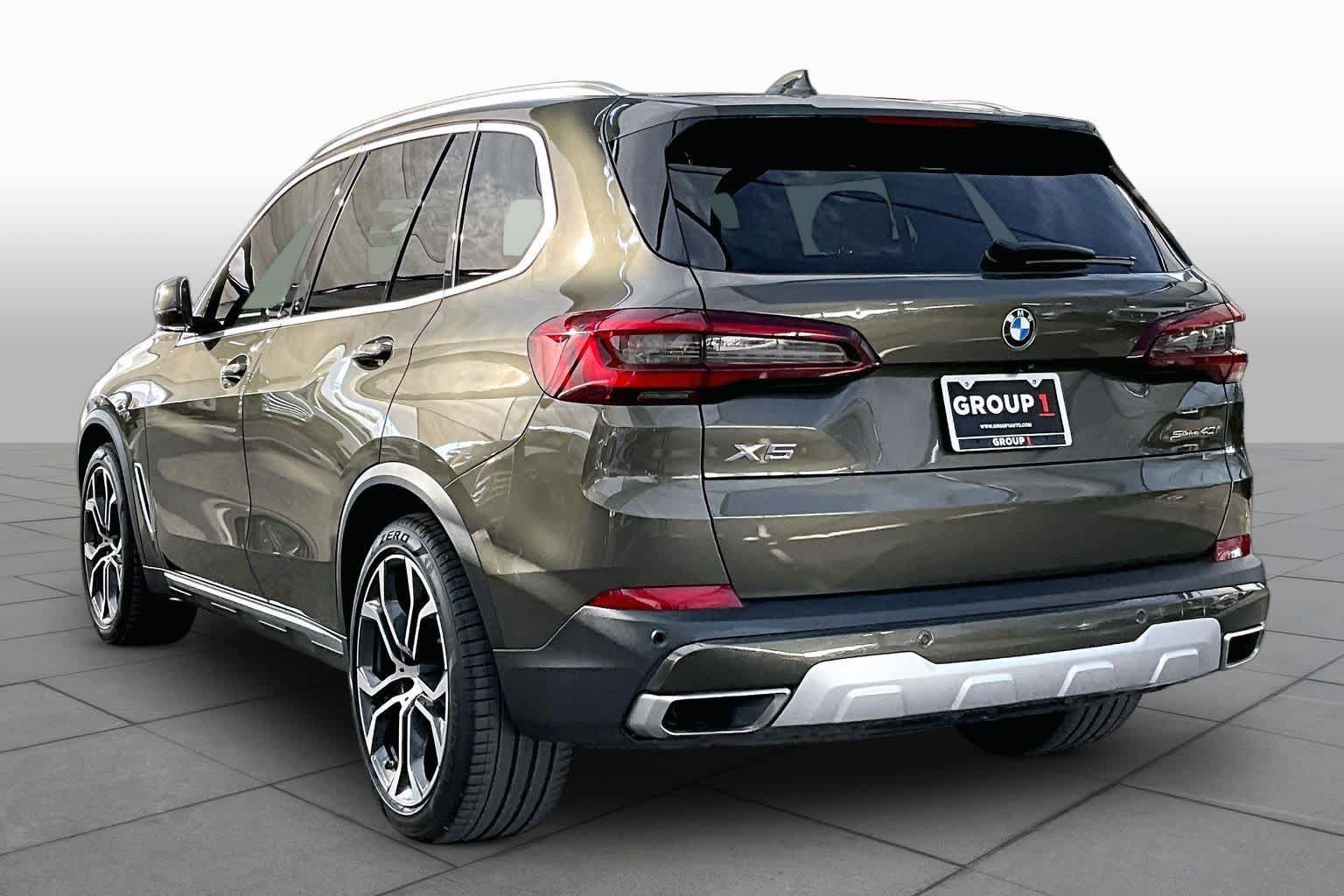 Used 2021 BMW X5 sDrive40i w/ Premium Package RWD image 11