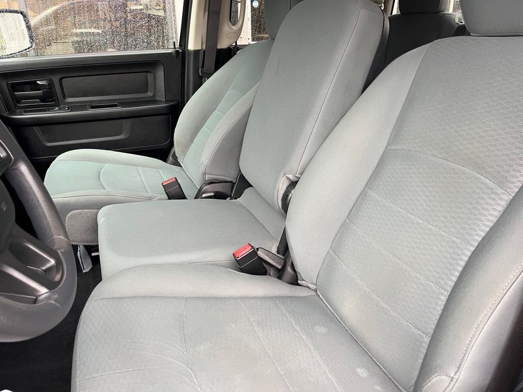 Used 2019 RAM 1500 Express w/ Express Value Package AWD/4WD image 14