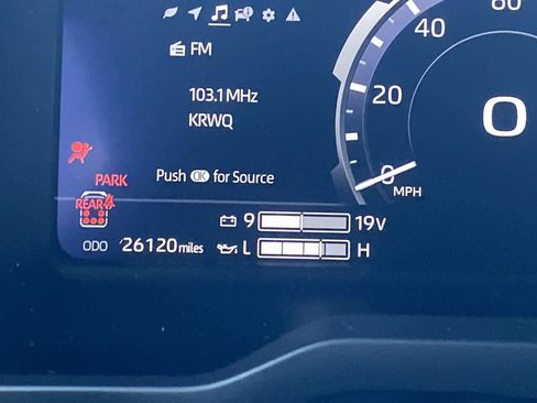 Certified 2024 Toyota Sequoia Platinum AWD/4WD image 15