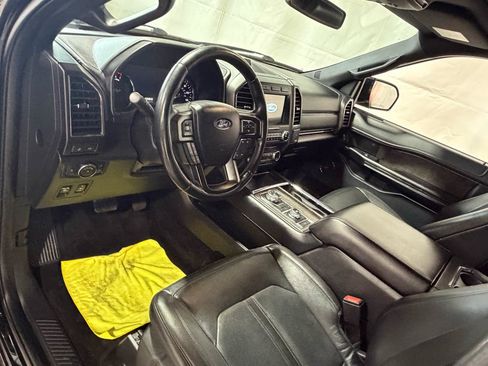 Used 2018 Ford Expedition Limited AWD/4WD image 25