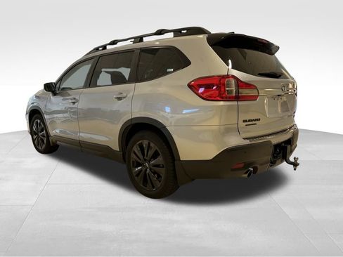 Used 2022 Subaru Ascent Onyx Edition image 6