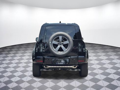 New 2026 Land Rover Defender 110 X AWD/4WD image 10