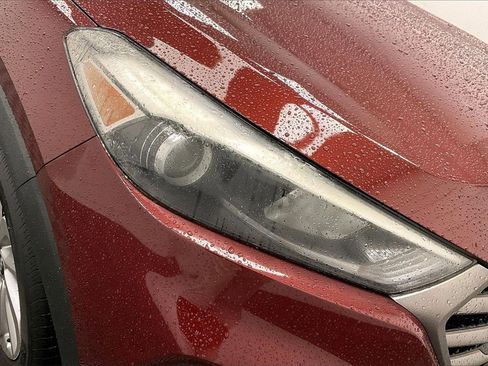 Used 2016 Hyundai Tucson SE w/ Option Group 02 image 24