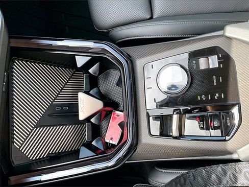 Used 2025 BMW X3 xDrive30i w/ Premium Package image 26