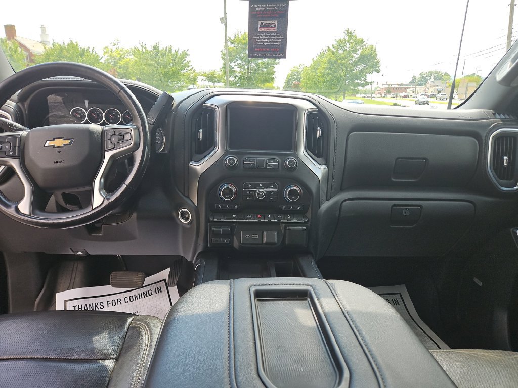 Used 2020 Chevrolet Silverado 2500 LTZ w/ LTZ Convenience Package AWD/4WD image 18