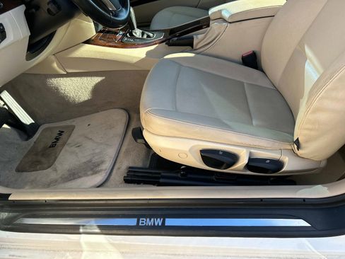 Used 2008 BMW 328i Coupe image 17