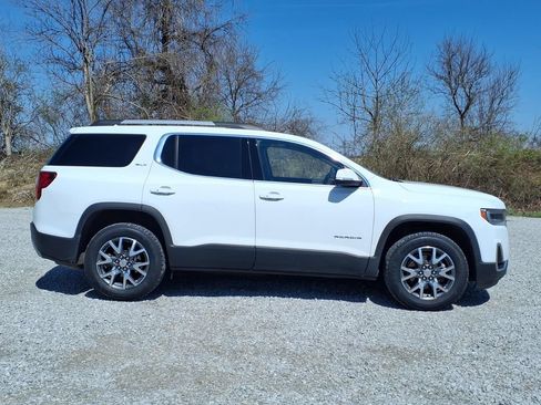 Used 2023 GMC Acadia SLT AWD/4WD image 9