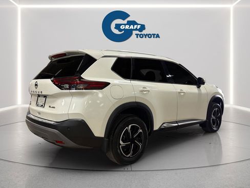 Used 2021 Nissan Rogue SL w/ Premium Package AWD/4WD image 8