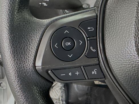 Used 2025 Toyota Corolla LE image 14