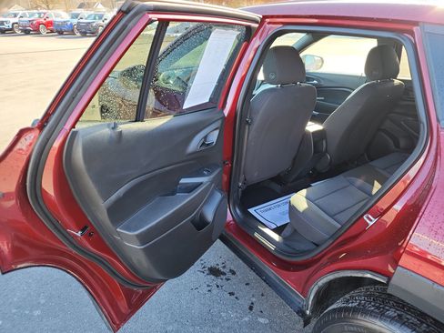 Used 2024 Chevrolet Trax RS w/ Driver Confidence Package image 21