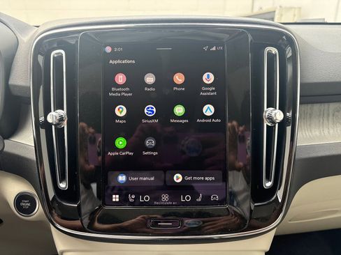 New 2026 Volvo XC40 B5 Plus w/ Protection Package Premier image 19