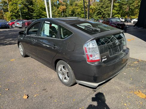 Used 2009 Toyota Prius 4D Hatchback image 3