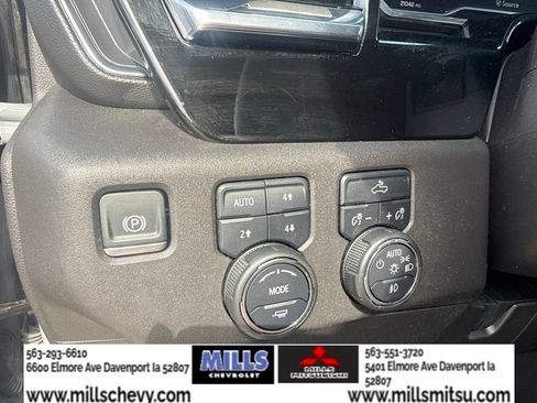 Used 2024 Chevrolet Silverado 1500 LT Trail Boss w/ Protection Package AWD/4WD image 15
