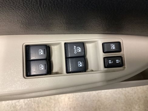 Used 2013 Subaru Outback 2.5i Premium w/ Popular Pkg 1A image 12