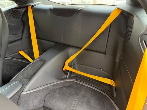 Used 2022 Ferrari Roma RWD image 51