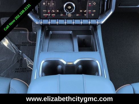 New 2026 GMC Acadia AT4 w/ Luxury Package AWD/4WD image 20