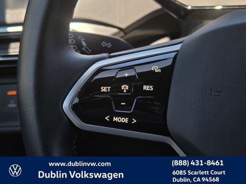 Used 2023 Volkswagen ID.4 Pro RWD image 19