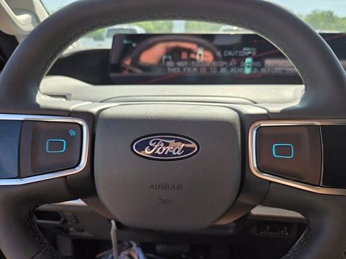 New 2026 Ford Expedition Max Active RWD image 22