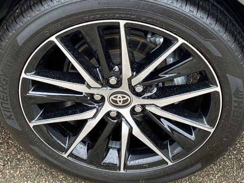 Used 2024 Toyota Camry SE w/ Cold Weather Package AWD/4WD image 27