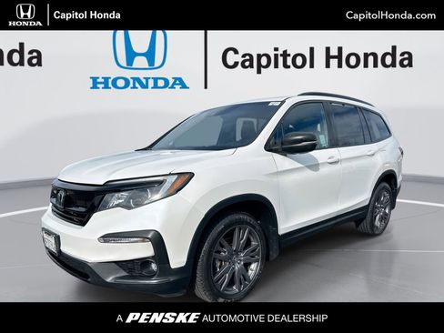 Used 2022 Honda Pilot Sport image 1