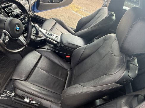 Used 2016 BMW M235i xDrive Convertible image 22