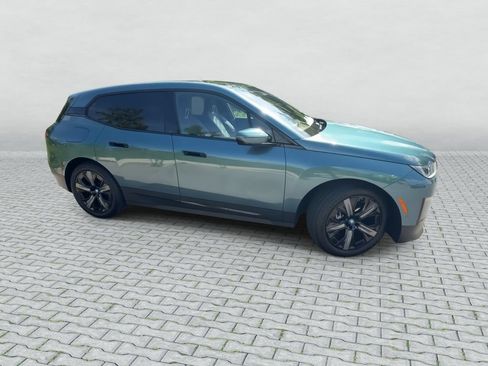 Used 2024 BMW iX xDrive50 w/ Convenience Package AWD/4WD image 2