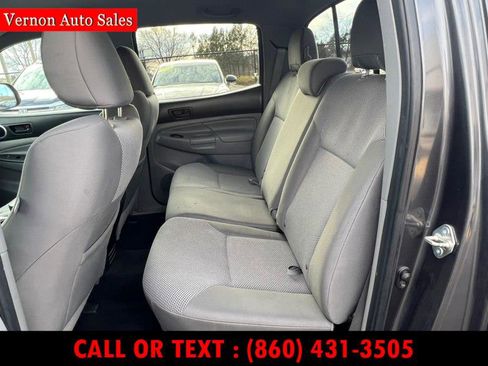 Used 2015 Toyota Tacoma 4x4 Double Cab w/ TRD Sport Package image 11