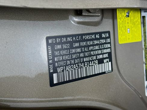 Used 2017 Porsche Macan S AWD/4WD image 35