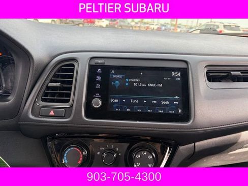 Used 2022 Honda HR-V Sport image 9