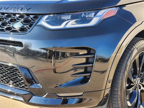 Used 2024 Land Rover Discovery Sport Dynamic SE image 8