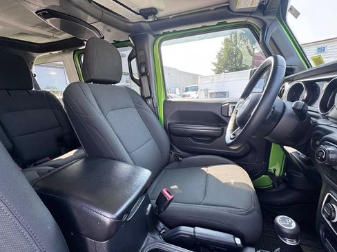 Certified 2018 Jeep Wrangler Unlimited Sport S AWD/4WD image 20