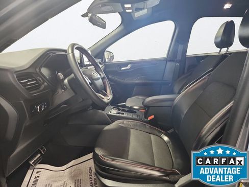Used 2024 Ford Escape ST-Line AWD/4WD image 16