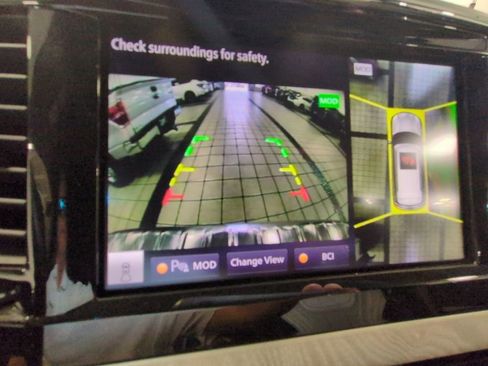 Used 2020 INFINITI QX80 Limited w/ All-Season Package image 9