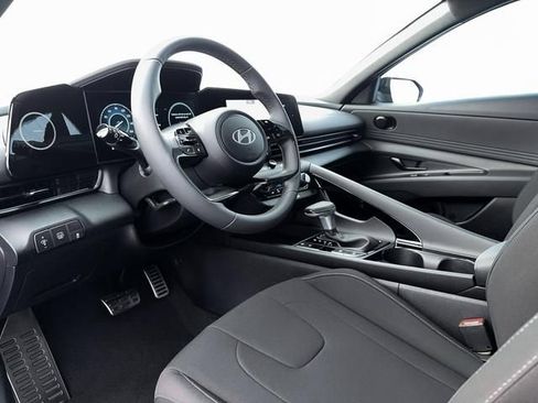 New 2026 Hyundai Elantra Sport FWD image 14