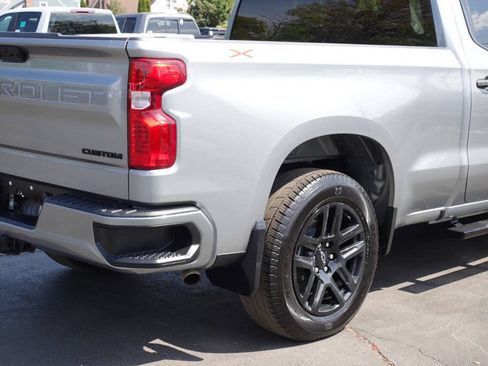 Used 2023 Chevrolet Silverado 1500 Custom AWD/4WD image 11
