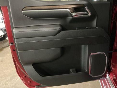 Used 2023 Chevrolet Silverado 1500 RST image 23