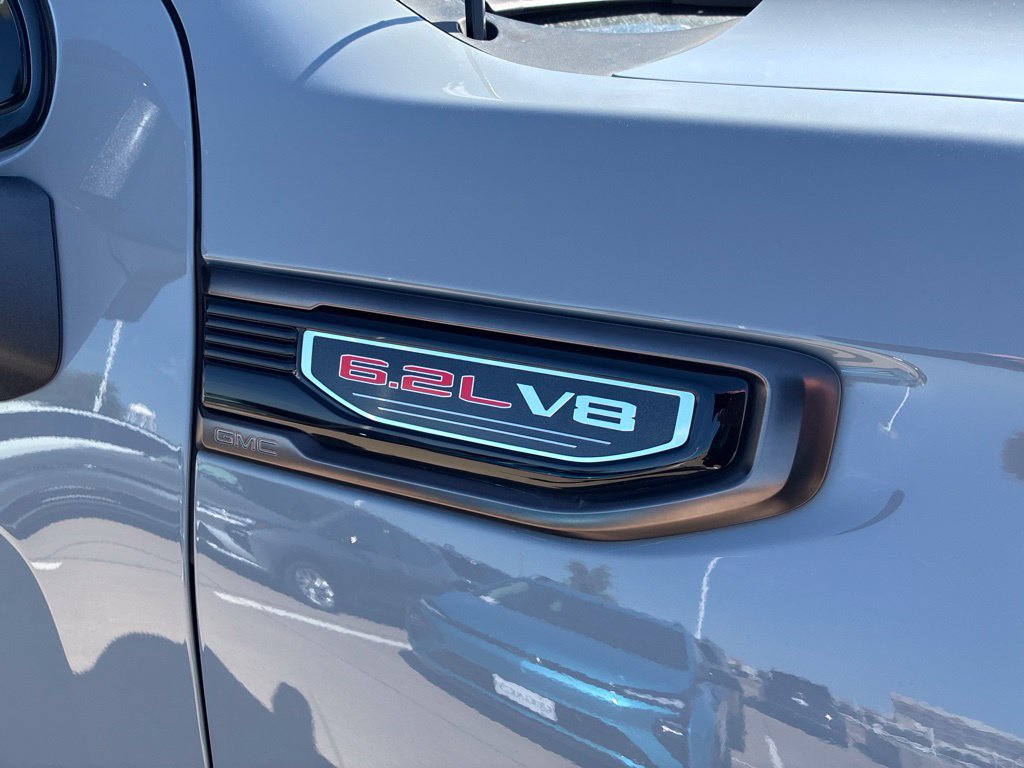 Used 2024 GMC Sierra 1500 AT4X AWD/4WD image 6