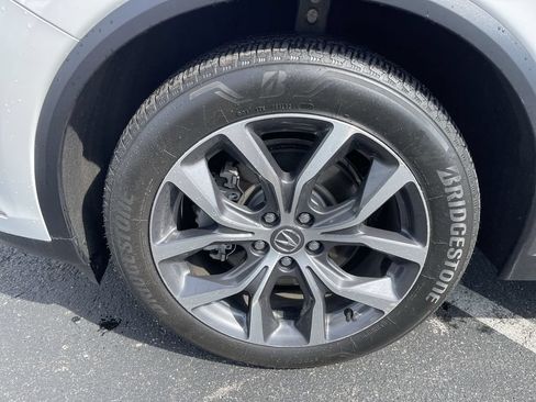 Used 2023 Acura MDX SH-AWD w/ Technology Package image 10