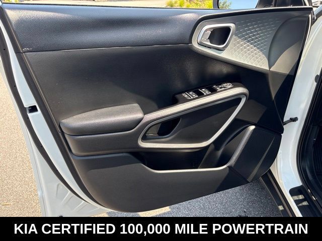 Certified 2025 Kia Soul S FWD image 25