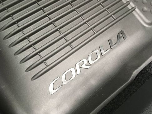 New 2026 Toyota Corolla SE FWD image 29