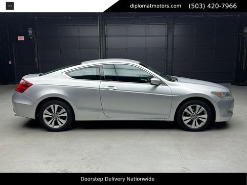 Used 2009 Honda Accord LX-S image 9