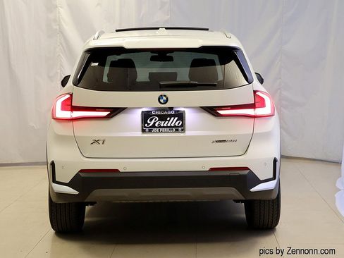 Used 2023 BMW X1 xDrive28i w/ Convenience Package AWD/4WD image 7