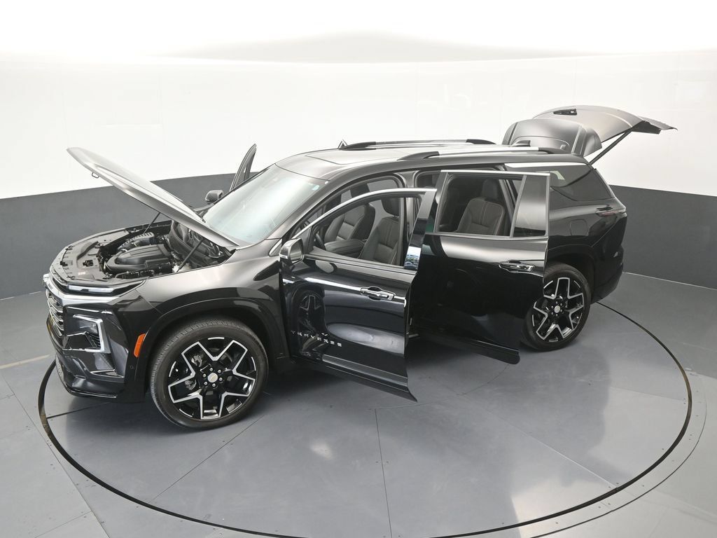 Used 2025 Chevrolet Traverse High Country FWD image 85
