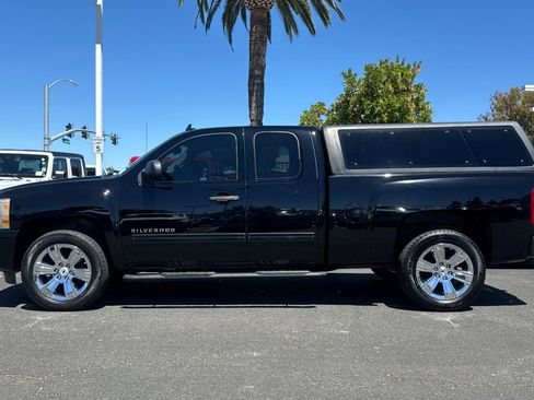 Used 2011 Chevrolet Silverado 1500 LT w/ All-Star Edition RWD image 8